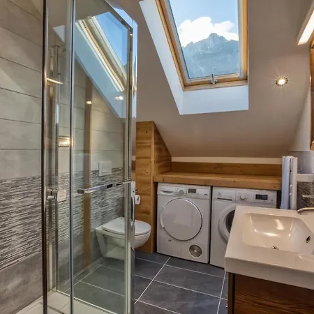 Apartment Floor Mansard - Mont Blanc Haven